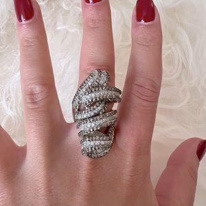 Oxette decorative statement ring - size 7 - silver tone with gemstones